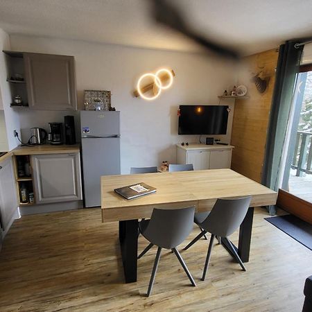 Appartement 4 A 6 Personnes - Chalets D'Aurouze - La Joue Du Loup Saint-Étienne-en-Dévoluy Eksteriør bilde